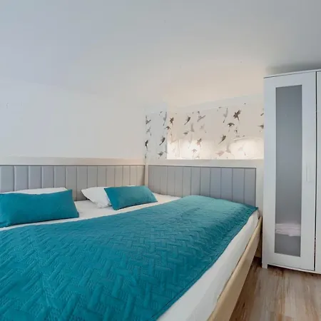 Urban Apartamento Pula