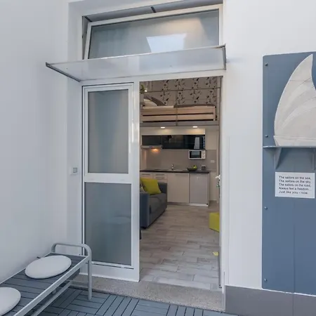 Urban Apartment